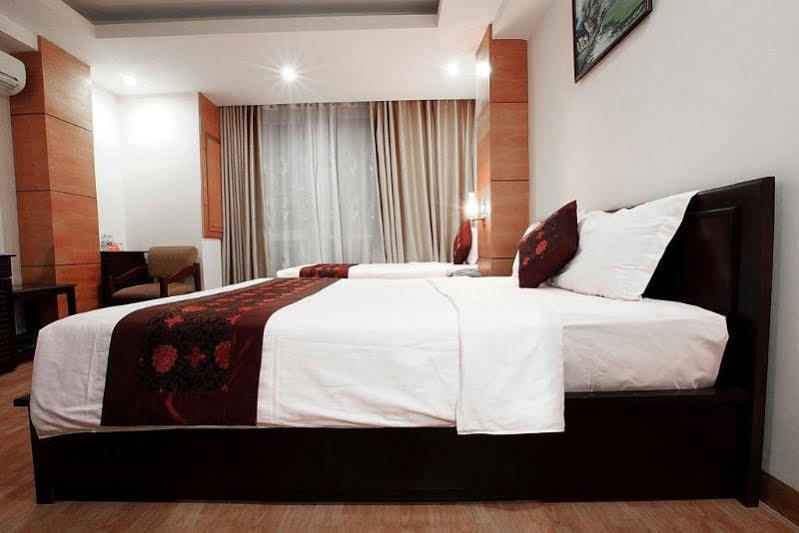 Carina Hotel Nha Trang Esterno foto